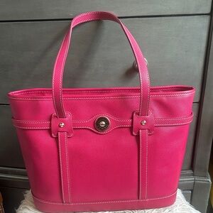 Dooney and Bourke Tote Bag